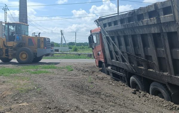 Эвакуация грузовых авто и автобусов. 24 часа. - Нальчик, цены, предложения специалистов