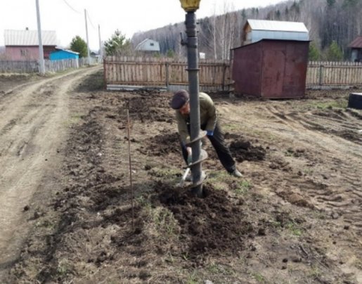 Бурение ям и отверстий в грунте - услуги бурояма и бензобура стоимость услуг и где заказать - Нальчик