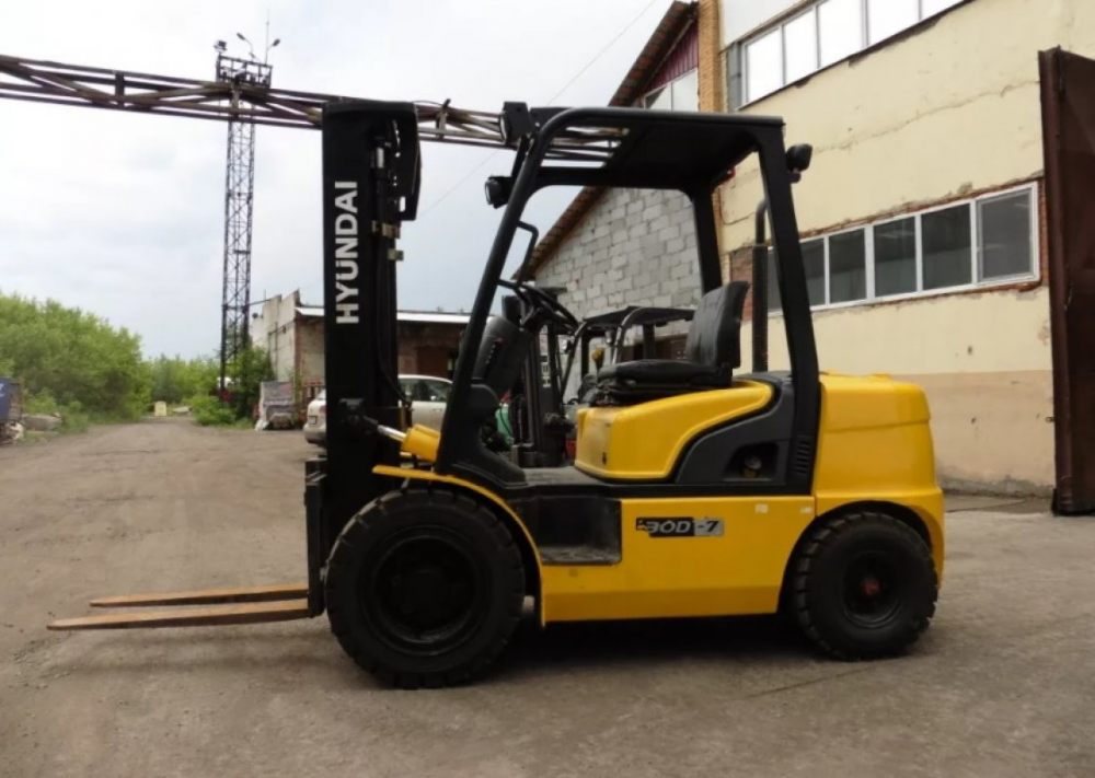 Вилочный погрузчик Komatsu взять в аренду, заказать, цены, услуги - Нарткала