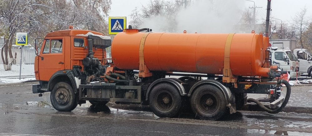 Откачка ила. Услуги илососа и ассенизатора стоимость услуг и где заказать - Нальчик