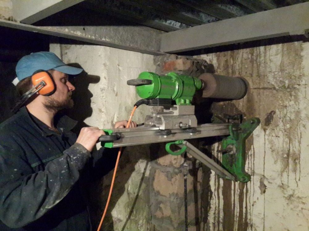 Установка алмазного бурения и резки Drillkomplect взять в аренду, заказать, цены, услуги - Нальчик