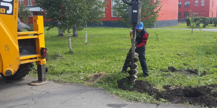 Услуги по бурению грунта под столбы и фундамент в Тырныаузе